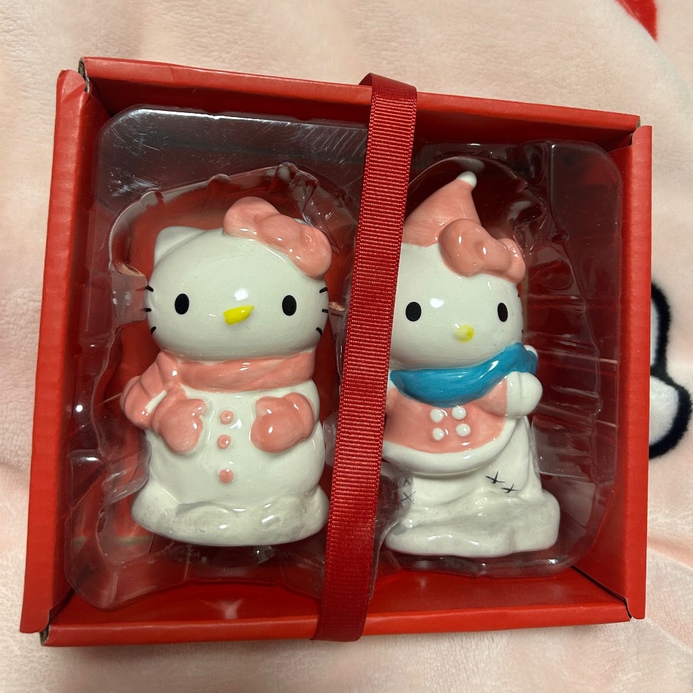 Hello Kitty Salt Pepper Set